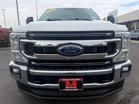 Used 2022 Ford F250 XLT w/ XLT Value Package AWD/4WD image 2