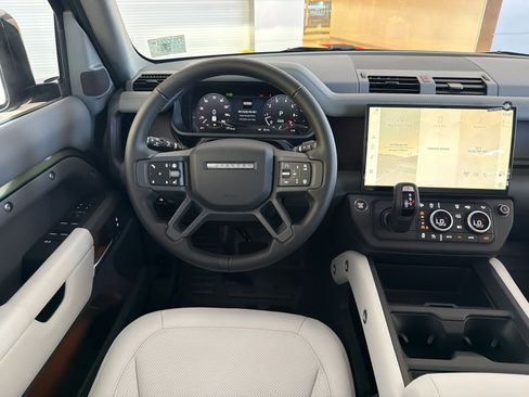 New 2026 Land Rover Defender 110 S AWD/4WD image 28