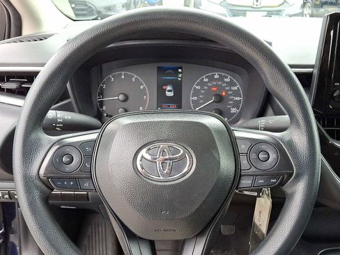 Used 2024 Toyota Corolla LE image 19