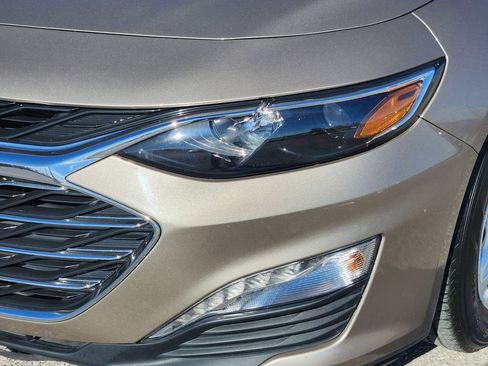 Used 2024 Chevrolet Malibu LT image 10