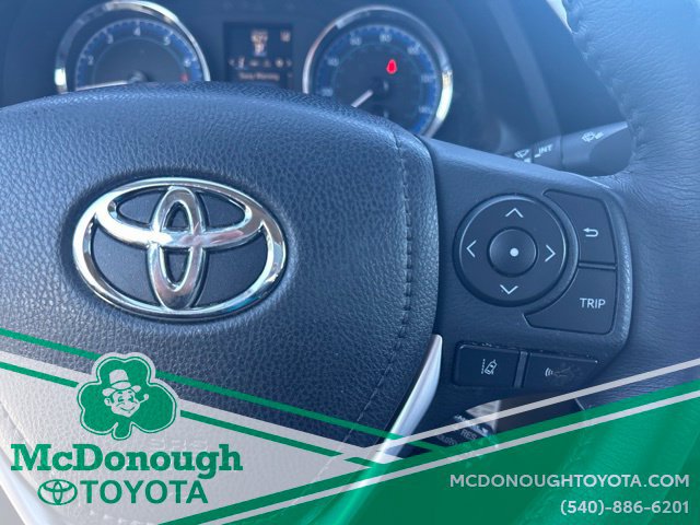 Used 2017 Toyota Corolla SE w/ Carpet Mat Package (TMS) FWD image 19