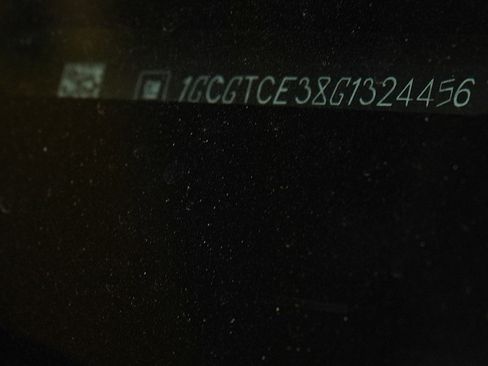 Used 2016 Chevrolet Colorado LT w/ Luxury Package, Chrome image 32