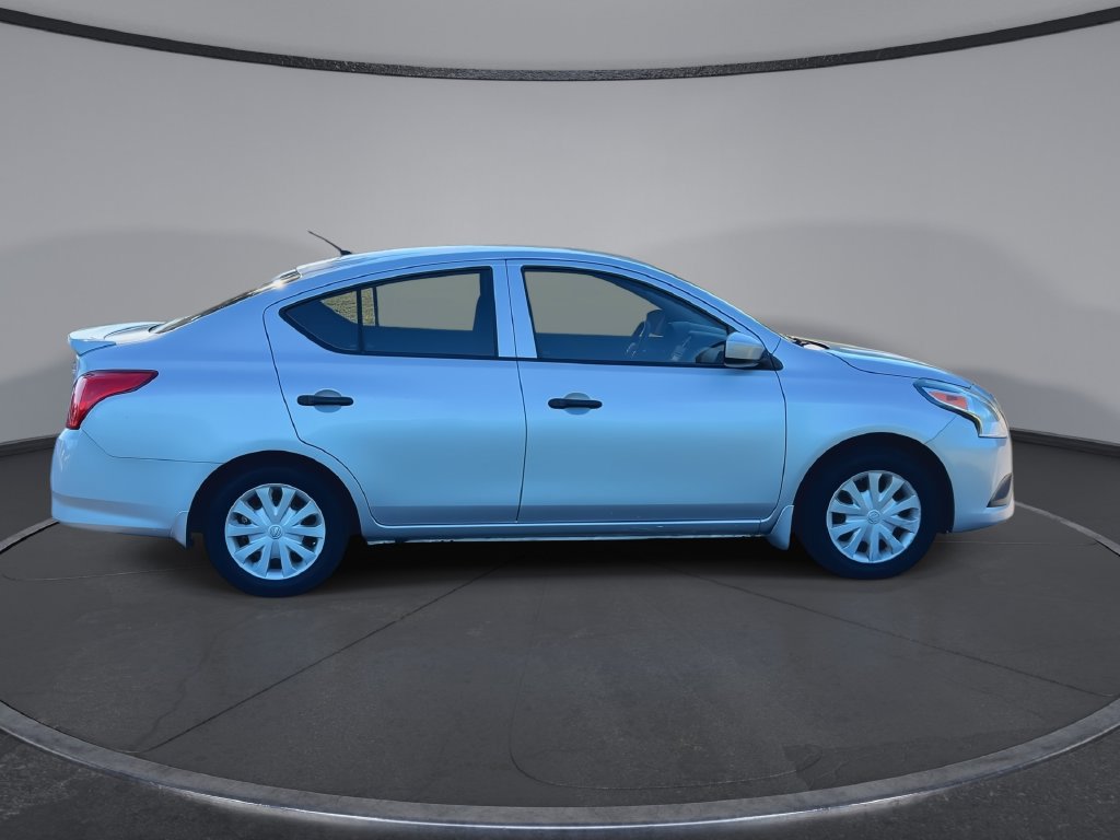 Used 2016 Nissan Versa S Plus FWD image 9