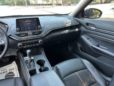 Used 2021 Nissan Altima 2.5 SR FWD image 27