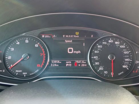 Used 2019 Audi Q5 Premium w/ Convenience Package image 15