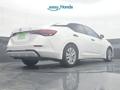 Used 2024 Nissan Sentra S image 32