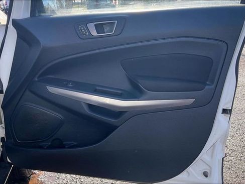 Used 2020 Ford EcoSport SE w/ SE Convenience Package image 24