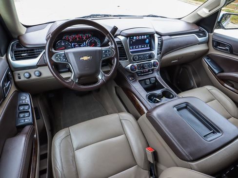 Used 2019 Chevrolet Tahoe LT image 30