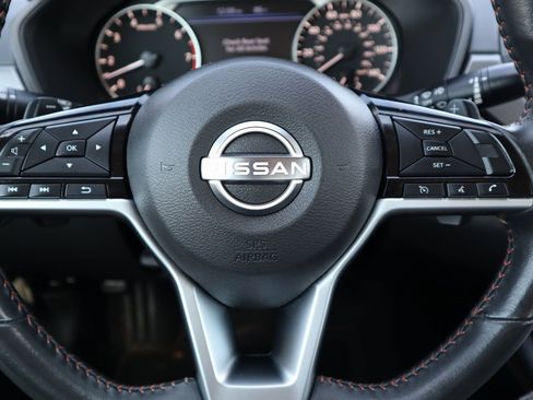 Used 2024 Nissan Altima 2.5 SR image 27