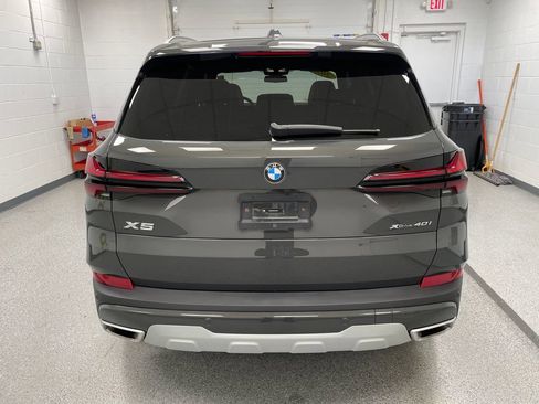 Used 2026 BMW X5 xDrive40i AWD/4WD image 9
