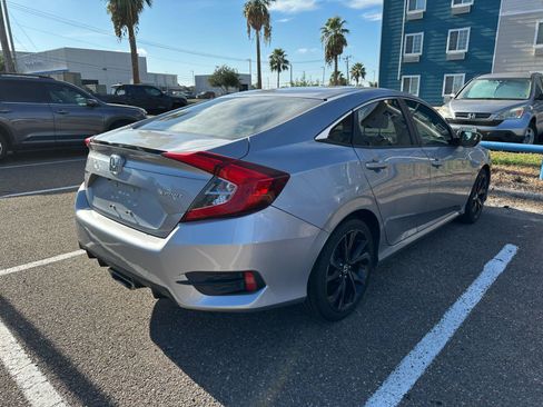 Used 2019 Honda Civic Sport image 3