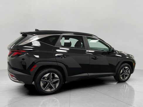 Certified 2026 Hyundai Tucson SEL Plus AWD/4WD image 2
