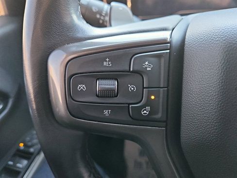 Used 2023 Chevrolet Silverado 1500 ZR2 w/ Technology Package image 17