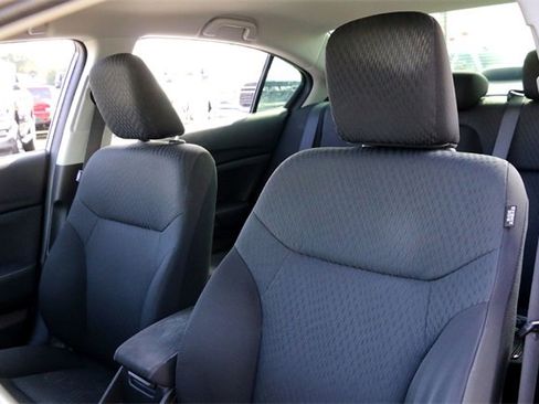 Used 2015 Honda Civic SE image 10