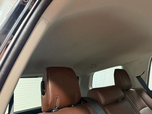 Used 2021 Toyota 4Runner Limited image 15