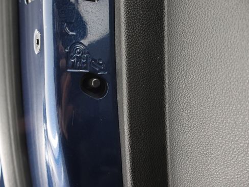 Used 2021 Chevrolet Silverado 2500 High Country w/ Z71 Off-Road Package image 45