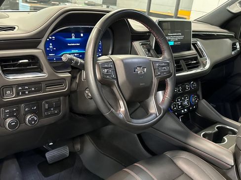 Used 2023 Chevrolet Tahoe RST w/ Luxury Package AWD/4WD image 4