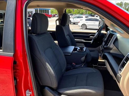 Used 2019 RAM 1500 Big Horn AWD/4WD image 30