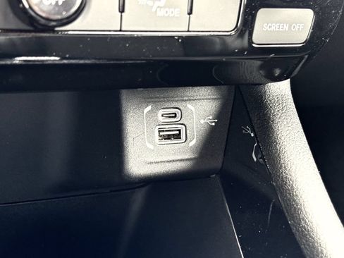 New 2026 Jeep Compass Latitude AWD/4WD image 18