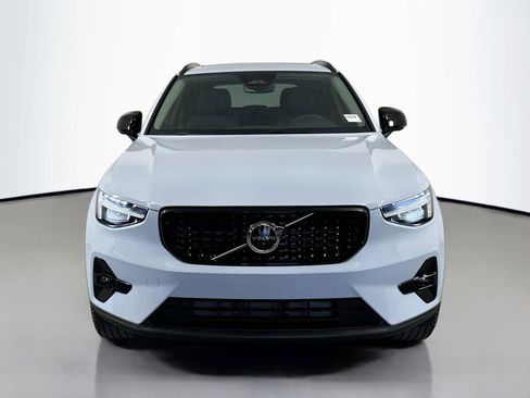 New 2026 Volvo XC40 B5 Ultra w/ Protection Package Premier image 2