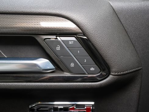 Used 2023 GMC Sierra 1500 AT4 w/ AT4 Premium Package image 16