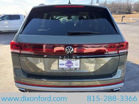 New 2026 Volkswagen Atlas Peak Edition image 6
