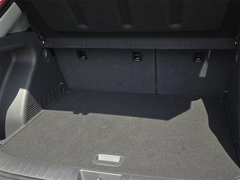 Used 2025 Hyundai Kona SEL image 8