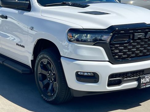 New 2026 RAM 1500 Express AWD/4WD image 9