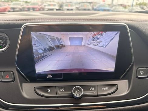 Used 2021 Chevrolet Blazer RS w/ Enhanced Convenience Package FWD image 33