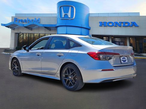 Used 2023 Honda Civic Sport image 5