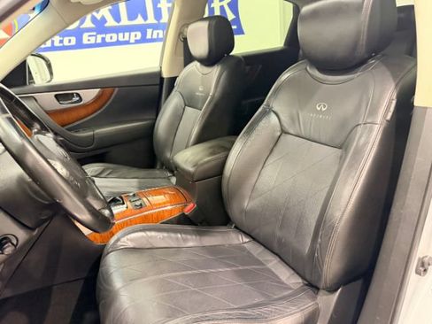 Used 2011 INFINITI FX35 AWD w/ Premium Pkg image 14
