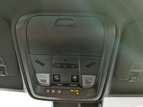 Used 2019 Cadillac XT4 Sport FWD image 24