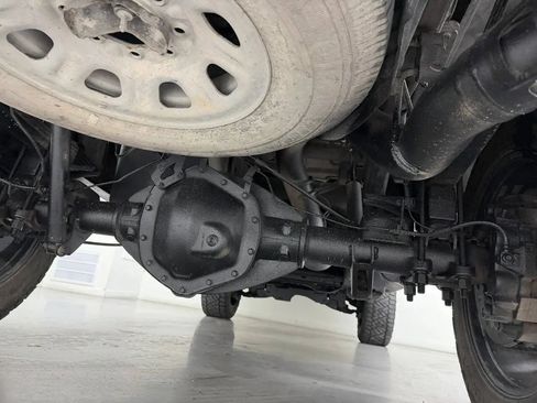 Used 2018 GMC Sierra 2500 Denali w/ Duramax Plus Package AWD/4WD image 48