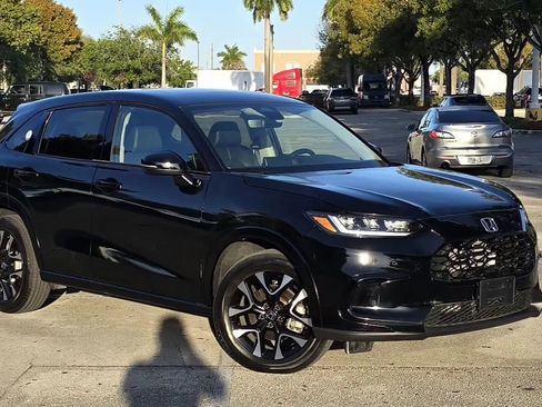 Used 2026 Honda HR-V EX-L image 3