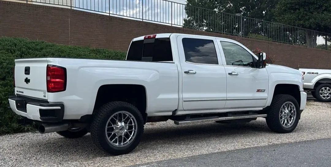 Used 2019 Chevrolet Silverado 3500 LTZ w/ Duramax Plus Package AWD/4WD image 6
