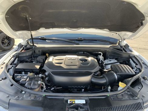 Used 2017 Dodge Durango GT image 28