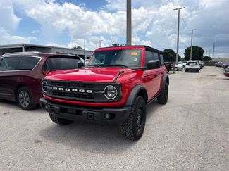 Used 2023 Ford Bronco Black Diamond AWD/4WD video 1