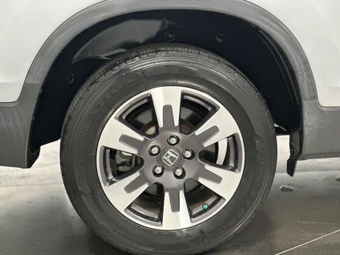 Used 2019 Honda Ridgeline RTL-T image 24