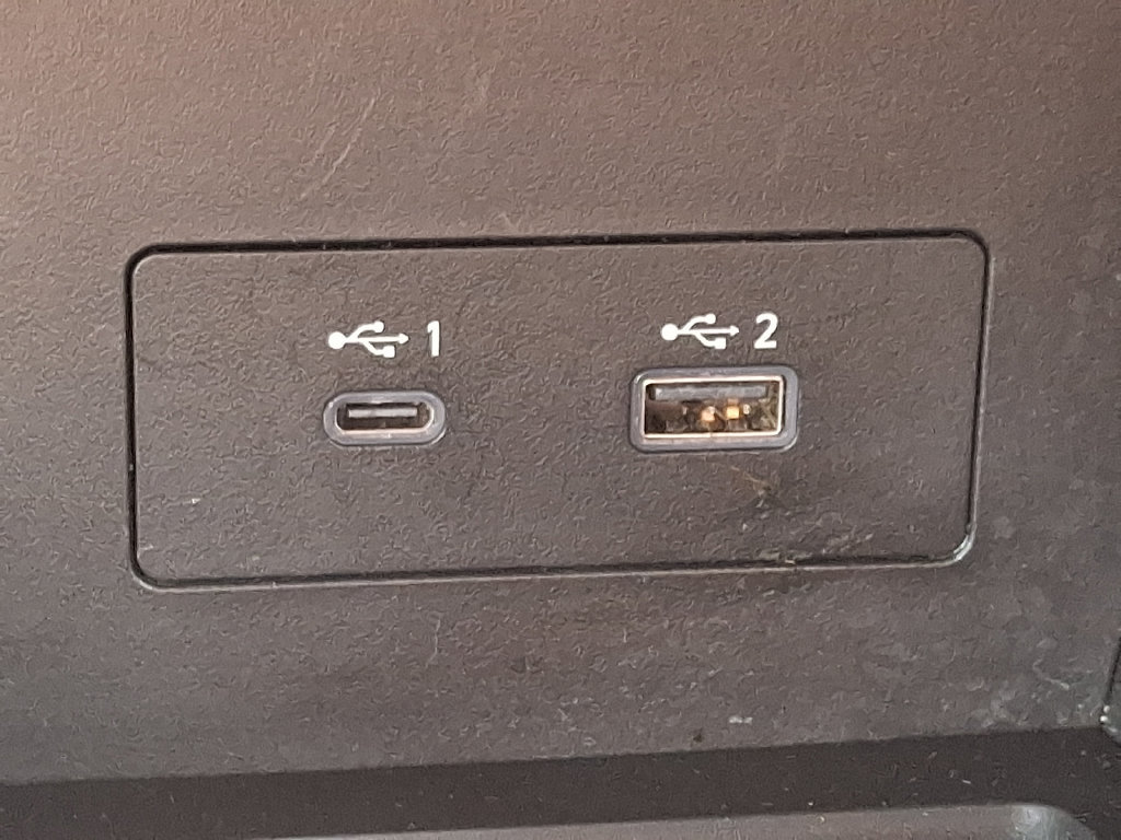 Used 2023 Nissan Pathfinder SL AWD/4WD image 29