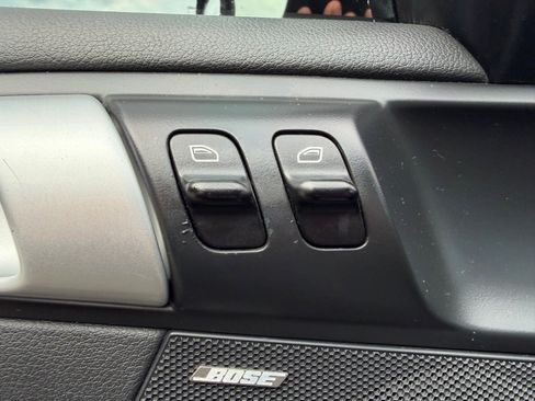 Used 2006 Porsche Cayman S image 17