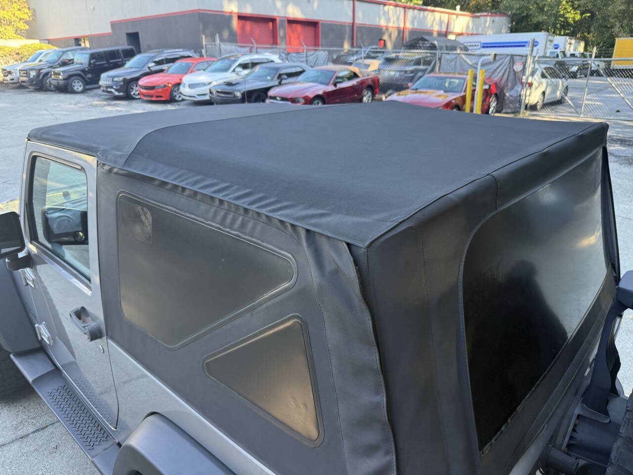 Used 2015 Jeep Wrangler Sport AWD/4WD image 9