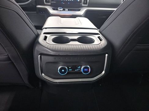 Used 2025 Ford Expedition Max Active image 37