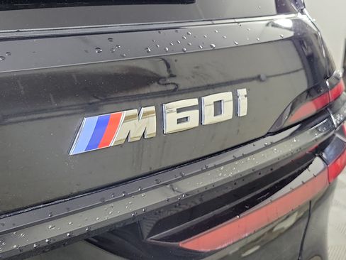 Certified 2025 BMW X7 M60i AWD/4WD image 25