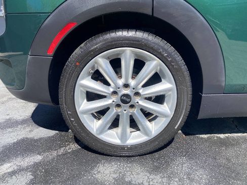 Used 2017 MINI Cooper Clubman S image 25