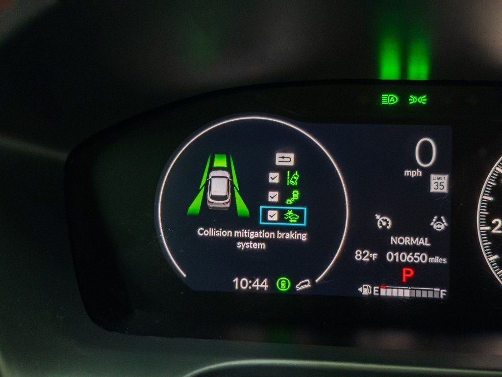 Used 2025 Honda HR-V Sport image 41