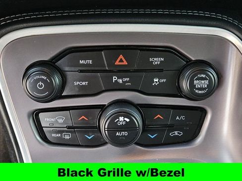 Used 2022 Dodge Challenger R/T w/ Shaker Package image 17