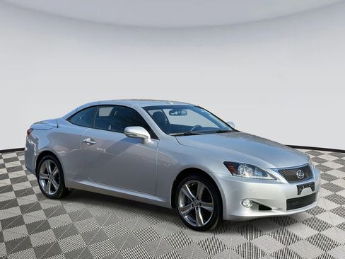 Used 2014 Lexus IS 250C w/ Luxury Package image 2