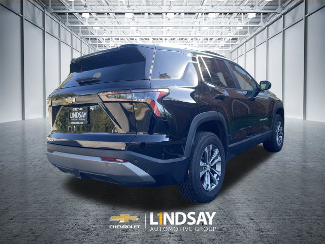 Used 2026 Chevrolet Equinox LT FWD image 8