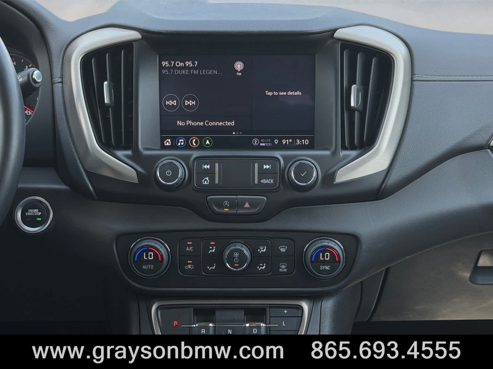 Used 2023 GMC Terrain Denali w/ Denali Premium Package AWD/4WD image 23
