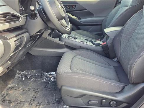 Used 2024 Subaru Crosstrek 2.0i Premium image 16
